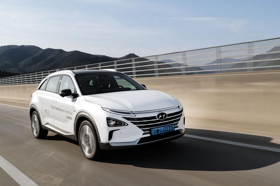  Hyundai NEXO 2018 года  (KR) (фото 12 из 35)